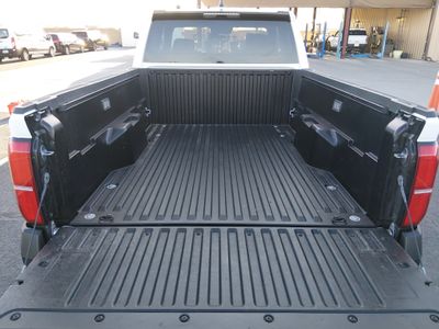 2025 Toyota Tacoma 2WD - Photo 11