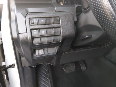 2025 Toyota Tacoma 2WD - Photo 13