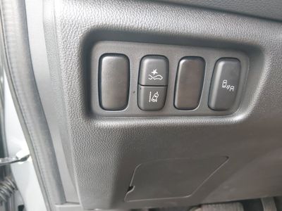 2025 Mitsubishi Outlander Sport — photo 13 view