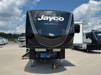 2026 Jayco Seismic - Photo 2