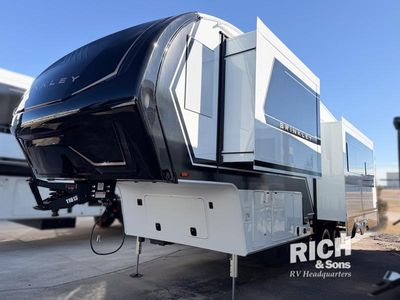 2026 Brinkley Model Z - Photo 3