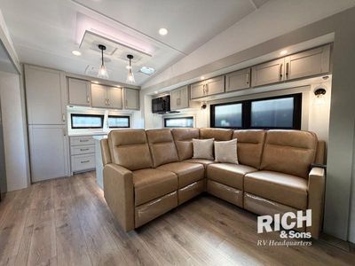 2026 Brinkley Model Z - Photo 8