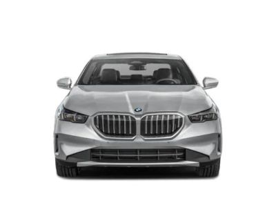 2027 BMW 5 Series — photo 7 view
