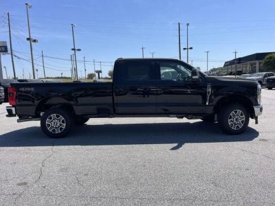 2026 Ford F-350SD - Photo 2
