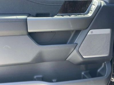2026 Ford F-350SD - Photo 11