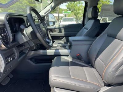 2026 Ford F-350SD - Photo 15