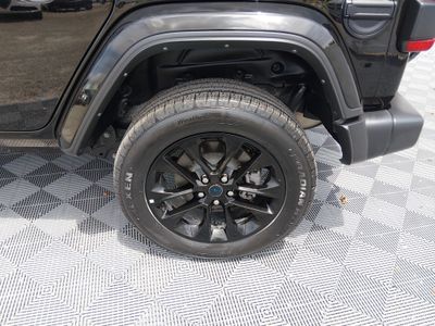 2024 Jeep Wrangler 4xe - Photo 10