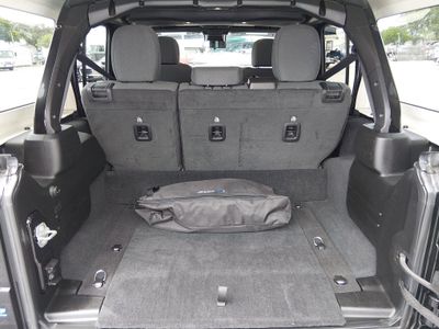 2024 Jeep Wrangler 4xe - Photo 11