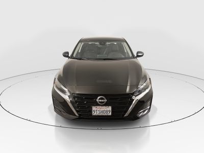 2025 Nissan Altima - Photo 2