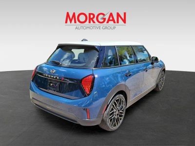 2026 MINI Hardtop 4 Door — interior view