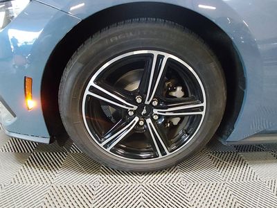 2024 Ford Mustang - Photo 10
