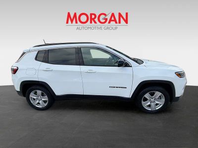 2022 Jeep Compass — photo 8 view