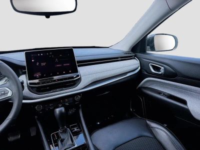 2022 Jeep Compass — photo 21 view