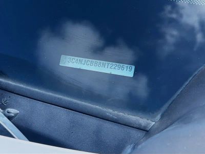 2022 Jeep Compass — photo 37 view