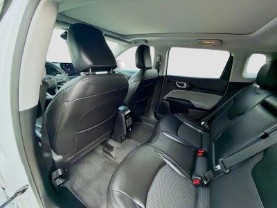 2022 Jeep Compass — photo 24 view