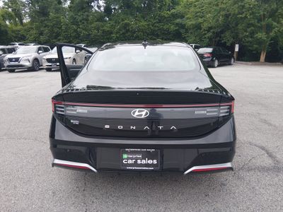 2024 Hyundai Sonata - Photo 16
