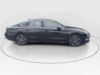 2024 Hyundai Sonata - Photo 8