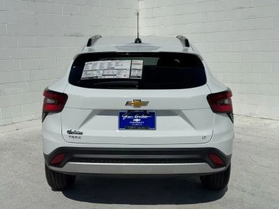 2026 Chevrolet Trax - Photo 10