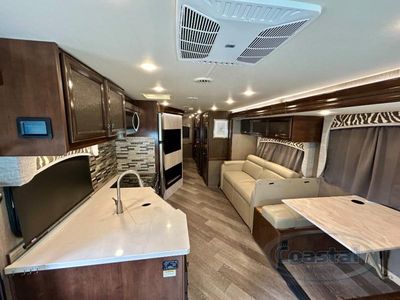 2021 Fleetwood Fortis - Photo 2