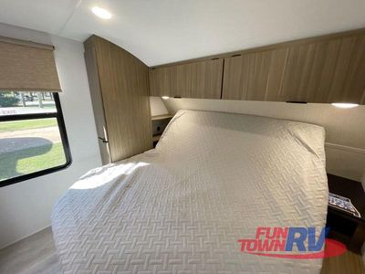 2025 Forest River RV Wildwood X-Lite - Photo 38
