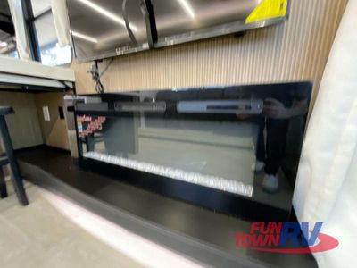 2025 Forest River RV Wildwood X-Lite - Photo 30