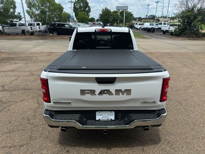 2025 RAM 1500 - Photo 30