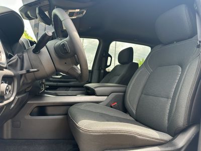2025 RAM 1500 - Photo 14