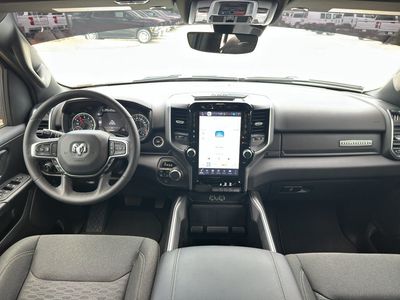 2025 RAM 1500 - Photo 27