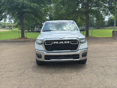 2025 RAM 1500 - Photo 2