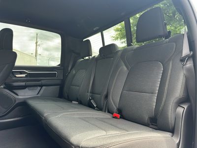 2025 RAM 1500 - Photo 23