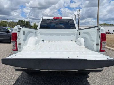 2024 Ram 2500 — photo 12 view