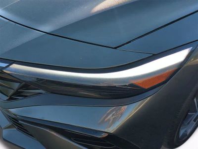 2026 Hyundai ELANTRA — photo 10 view