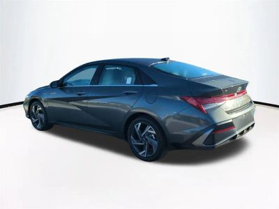 2026 Hyundai ELANTRA — photo 7 view
