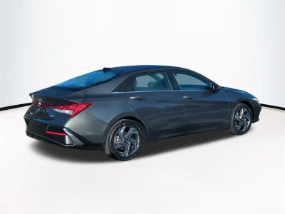 2026 Hyundai ELANTRA — detail view