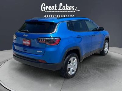 2022 Jeep Compass — detail view