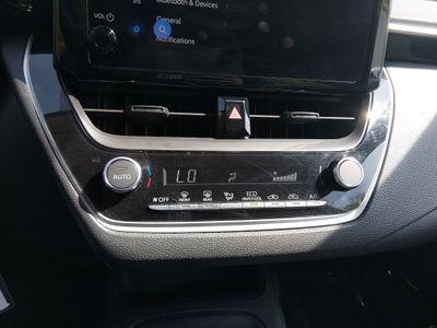 2024 Toyota Corolla — photo 13 view