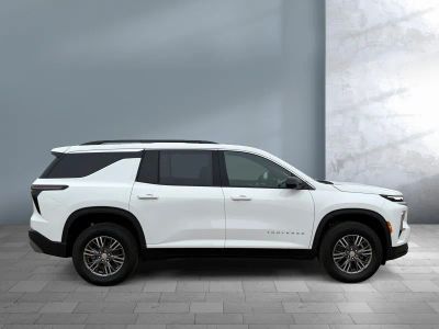 2026 Chevrolet Traverse — photo 7 view