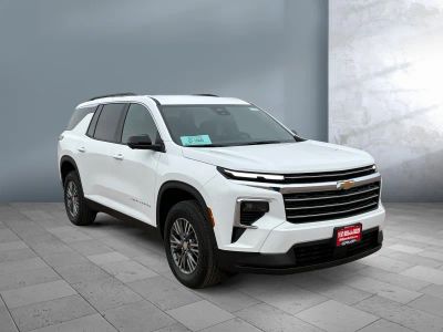 2026 Chevrolet Traverse — photo 8 view