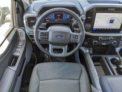 2026 Ford F-150 — photo 14 view