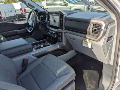 2026 Ford F-150 — photo 12 view