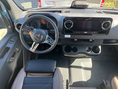 2026 Leisure Travel Vans UNITY - Photo 2