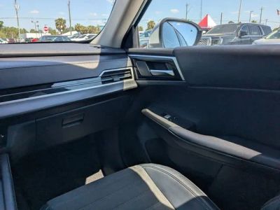 2024 Mitsubishi Outlander — photo 18 view