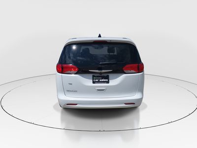 2023 Chrysler Voyager - Photo 6