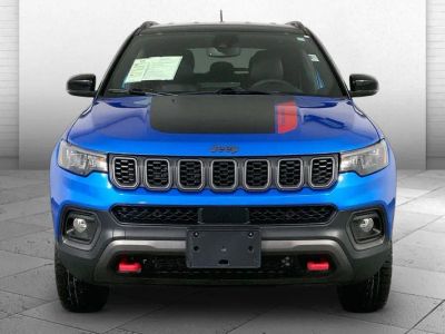 2025 Jeep Compass — side profile view