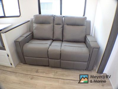 2025 Coachmen RV Northern Spirit SE - Photo 10