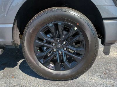 2026 Ford F-150 — photo 9 view