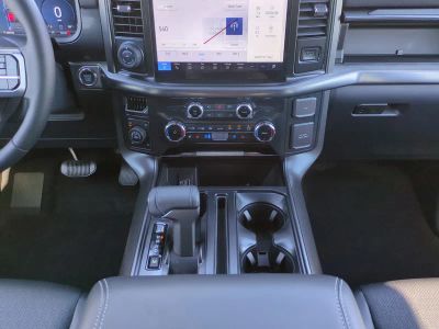 2026 Ford F-150 — photo 17 view