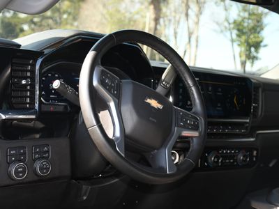 2025 Chevrolet Silverado 2500HD - Photo 8