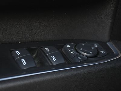 2025 Chevrolet Silverado 2500HD - Photo 10