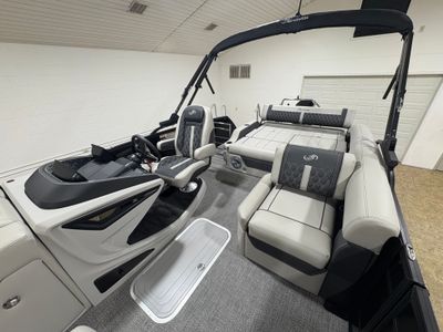 2026 Barletta Lusso L25U - Photo 19